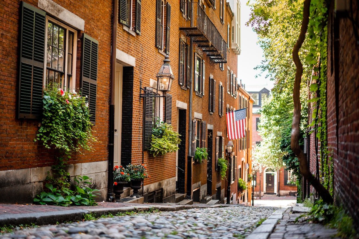 Can you buy Delta 9 in Massachusetts?